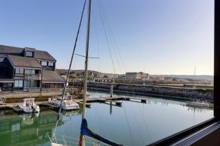 Sublime apartment facing the Port & Planches - 4