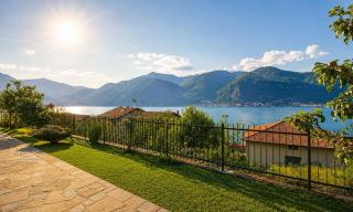Charming House on the Lake - 4