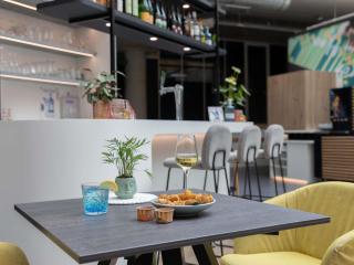 ibis Styles Delft City Centre - 1