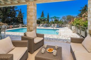 Villa Delfini by Villa Plus - 2