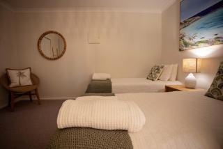 West Beach Holiday Home - 2