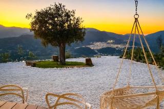 Villa Alora Lux - 1