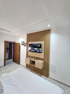 River Park Executive 2 Bedroom Apartment - 2