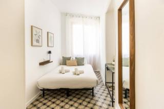 22ARA1105 - 3BR flat in the City Center - 2