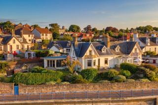 West Beach Cottage - Large Garden and Tay Views - 9