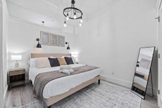Suburban Haven Stylish Loft - 3