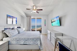 Luxury Calypso Tower 3! Free Beach Chair Service for 4! by Dolce Vita Getaways PCB - 9