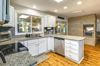 Featured on TV! Epic Indoor Pool • Sleeps 24 - 1