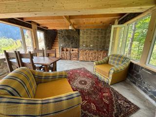 Hill Guesthouse & Cottages - Wine Cellar, Fish Farm & Organic Cuisine - 2