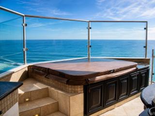 End Unit Penthouse at Esmeralda Private Jacuzzi - 6