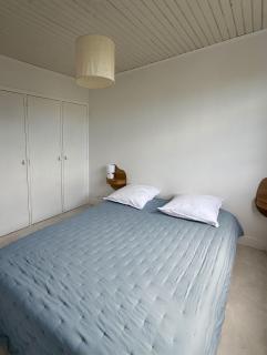Maison 300 m de la plage avec un bel extérieur - 3