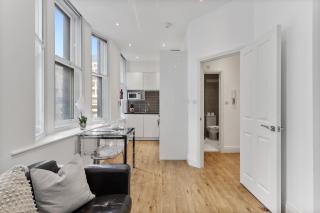 Cosy 1 Bed Apartment next to Liverpool Street Station FREE WIFI By City Stay Aparts London - 9