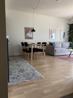Modern 1BR with House Sauna & Huge Balcony Above Mall of Tripla by Nordic Stay Collection - 5