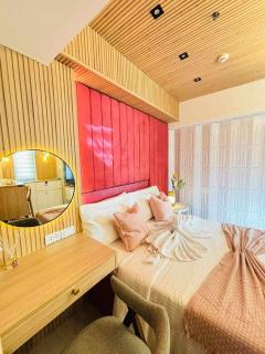 Studio Premium Suite - 2