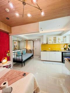 Studio Premium Suite - 5