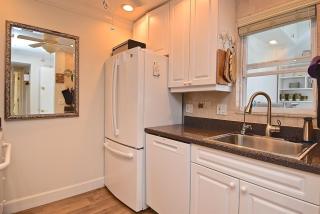 Walk to Siesta Beach, Heated Pool, Wifi, Renovated Ground Floor Condo - 5