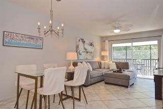 Updated 2BR2Bath, 03 Mile Walk to Siesta Beach - 0