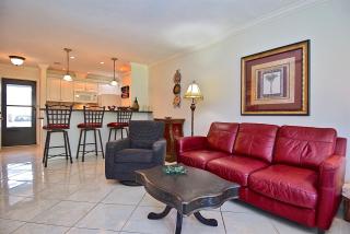 Walk to #1 Siesta Beach Washerdryer, 1st floor, all tile floors, open kitchen - 9