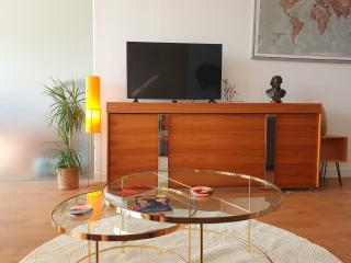 Glasgow City Apartment - 8