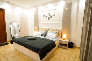 Luxury 1BHK Stay in Gurugram Yashobhoomi Dwarka - 3