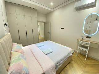Venice Central Apartment l Heart of Bishkek - 7