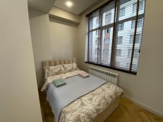 Venice Central Apartment l Heart of Bishkek - 3
