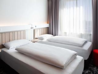 ibis Hotel Berlin Airport - Berlín - 2