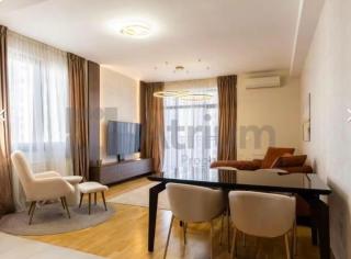 Sleek City Flat - 9