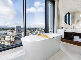 Mövenpick Hotel Basel - 1