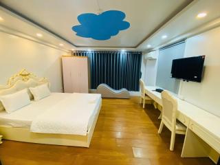 Khách sạn aura hotel - 2