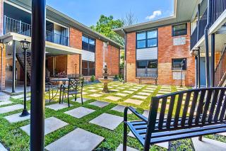 Houston FIFA Apartment - 11 - 6