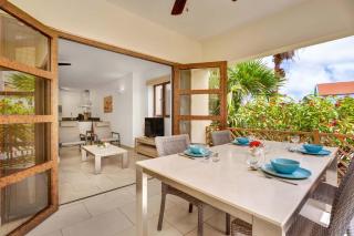 Bon Bida Buriku with a shared pool and a central location in Hato - 8