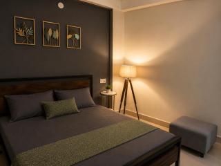VERDE by Hostayy , 2BHK , Yashobhoomi - 6