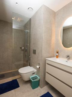 Evoque Luxury Apartments - 8
