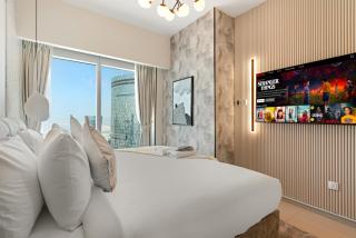Desert Key Premium Gem in Gate Tower - Pool & Gym - 6