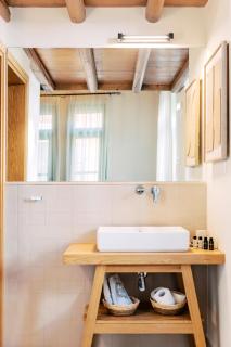 Blue Jasmine Suites - 3