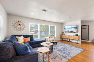 NEW - 3BD Cozy Suite - 0
