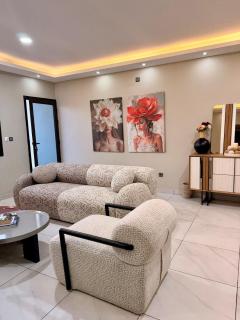 Modern and chic Two bedrooms apartment - 2