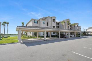 Calsua Golf Club 2BR Lakefront Condo Putt In Paradise - 6