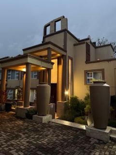 Kiwara Guesthouse - 8