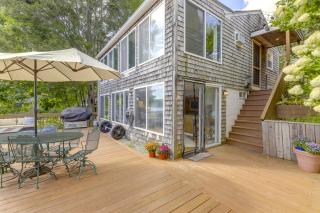 Pine Point: 3BR, 2BA, Private Dock & Kayaks! - 6
