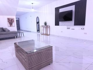 Deluxe Villa in Nairobi - 0
