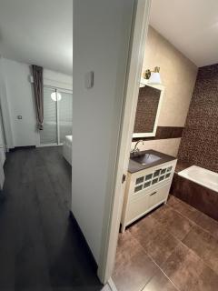 Rooming Madrid Chinatown - 0