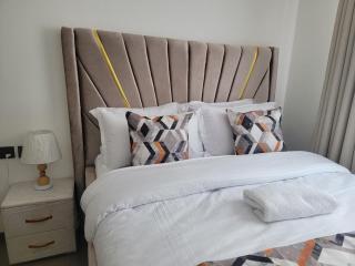 Golden mango heights apartment - 0