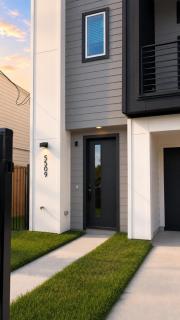 Houston Hershe House - 3BR & Garage - 9