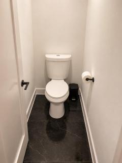 Houston Hershe House - 3BR & Garage - 4