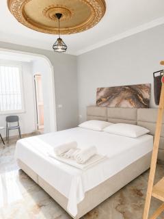 Premium 5-Rooms l 4 Bathrooms l Tirana Center - 5