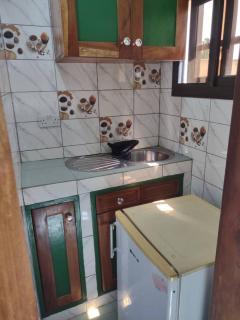 Appart meublé, sécurisé, 8 caméras à Avépozo-Lomé - 2
