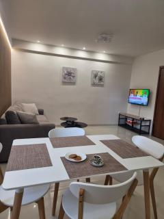 COMFORTABLE and modern APARTMENT IN KALAMATA - 1