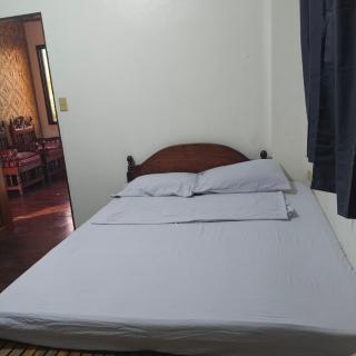Affordable City Center Room in a Cozy Home - 6
